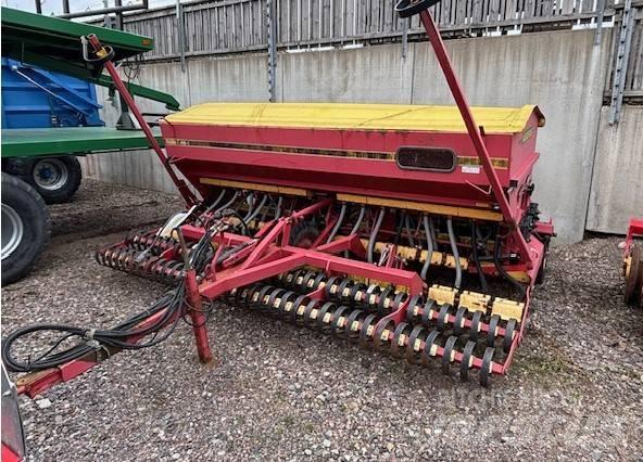 Väderstad Rapid400C Kombinované sejačky