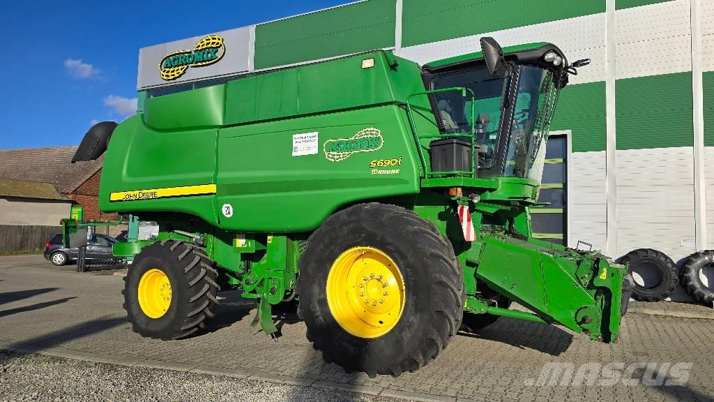 John Deere S 690 i Kombinované zberacie stroje