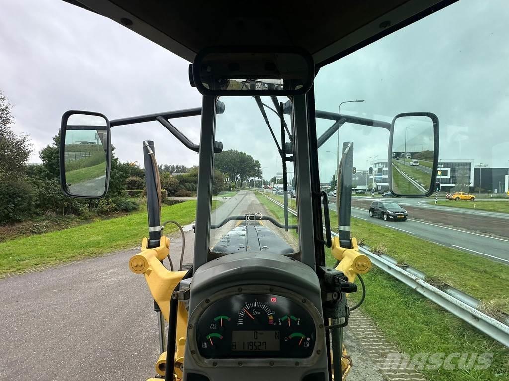 CAT 140M Grejdery
