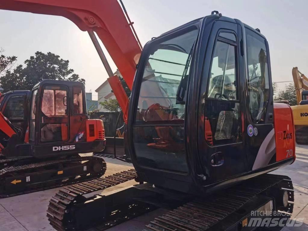 Hitachi ZX 70 Midi rýpadlá 7 t - 12 t