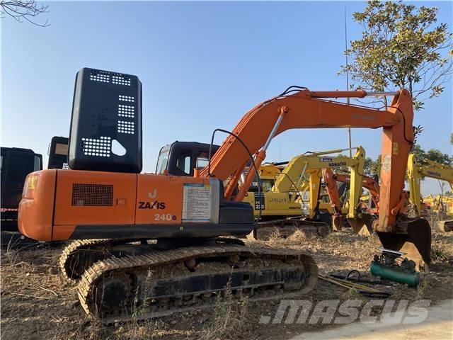 Hitachi ZX240 Pásové rýpadlá