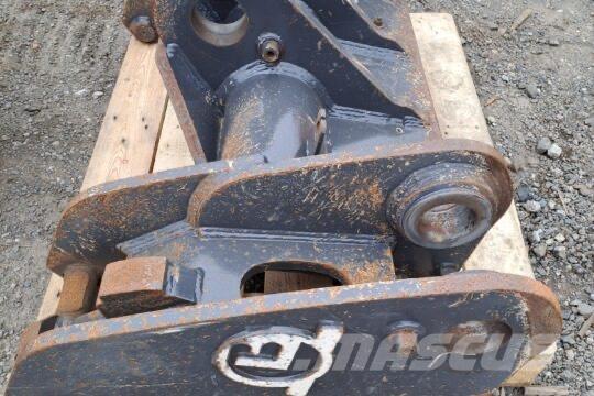 Develon Hitch Mini rýpadlá < 7t