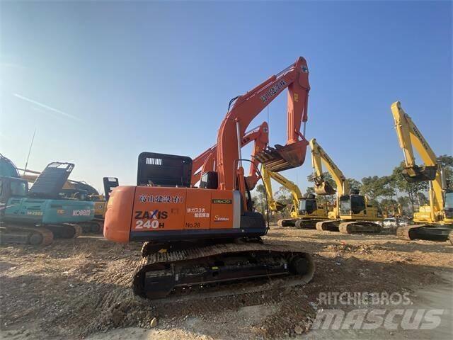 Hitachi ZX240H Pásové rýpadlá