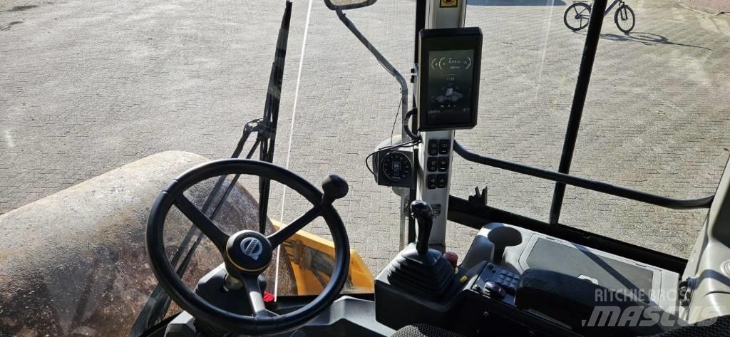 Volvo SD 135 B Ťahačové valce