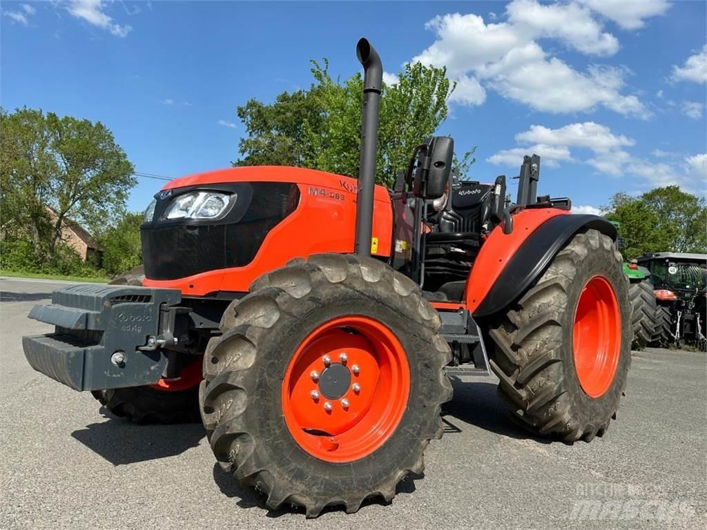 Kubota M4063 ROPS Traktory