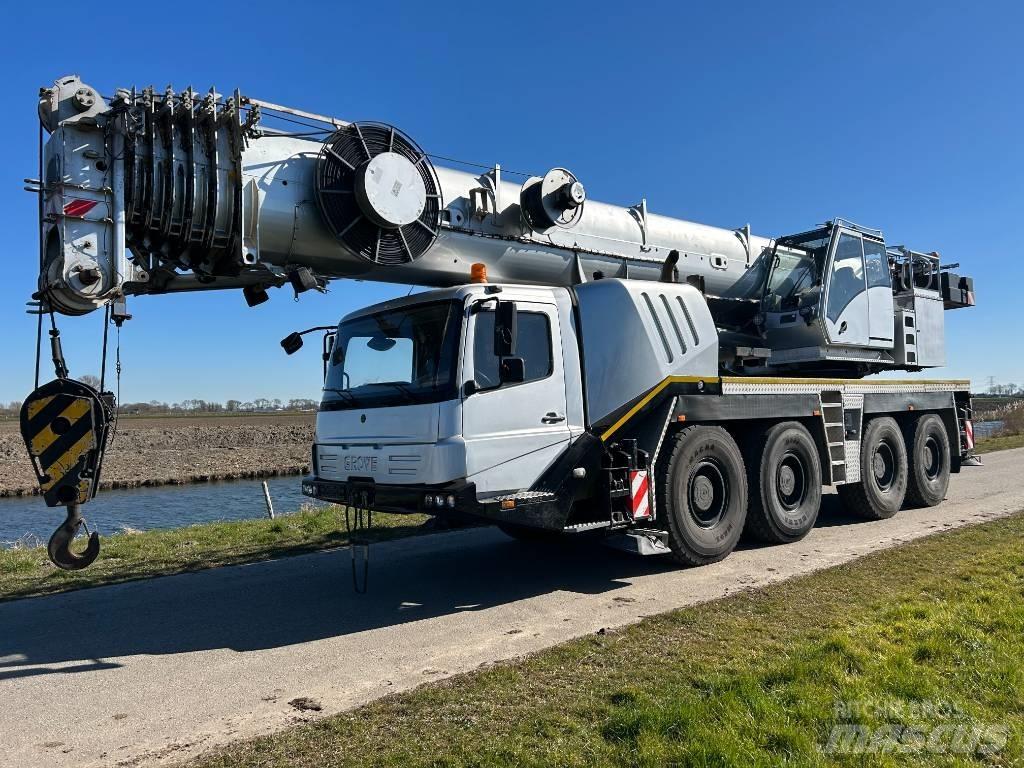 Grove GMK 4100 L Univerzálne terénne žeriavy