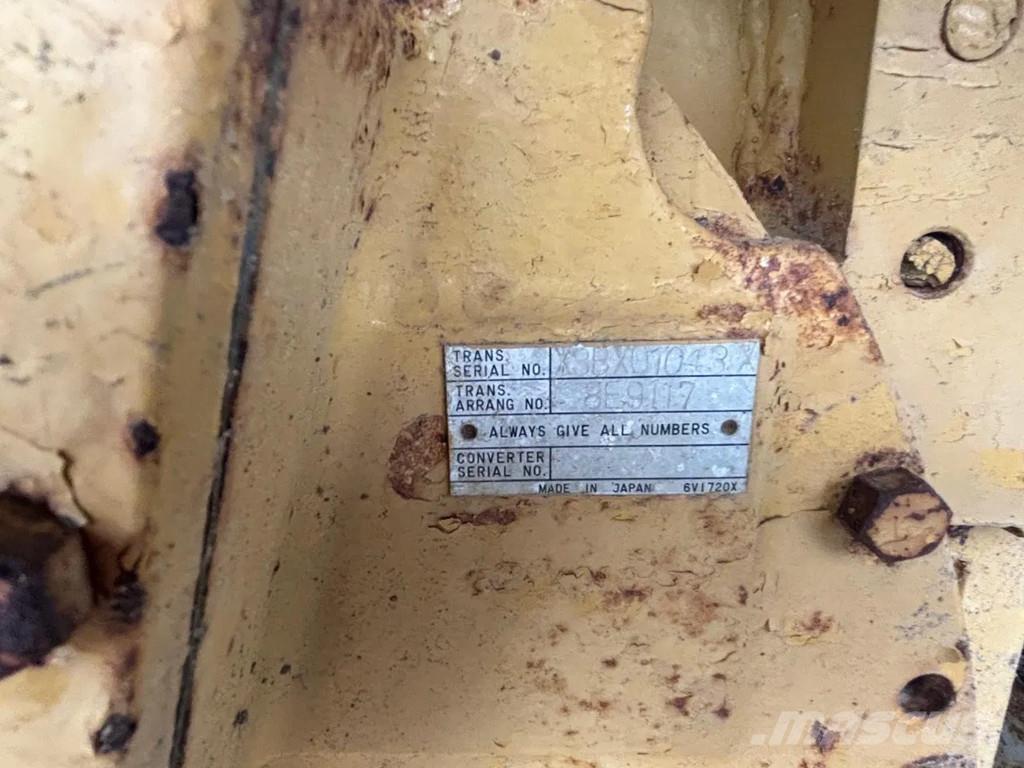 CAT D5H Pásové dozéry