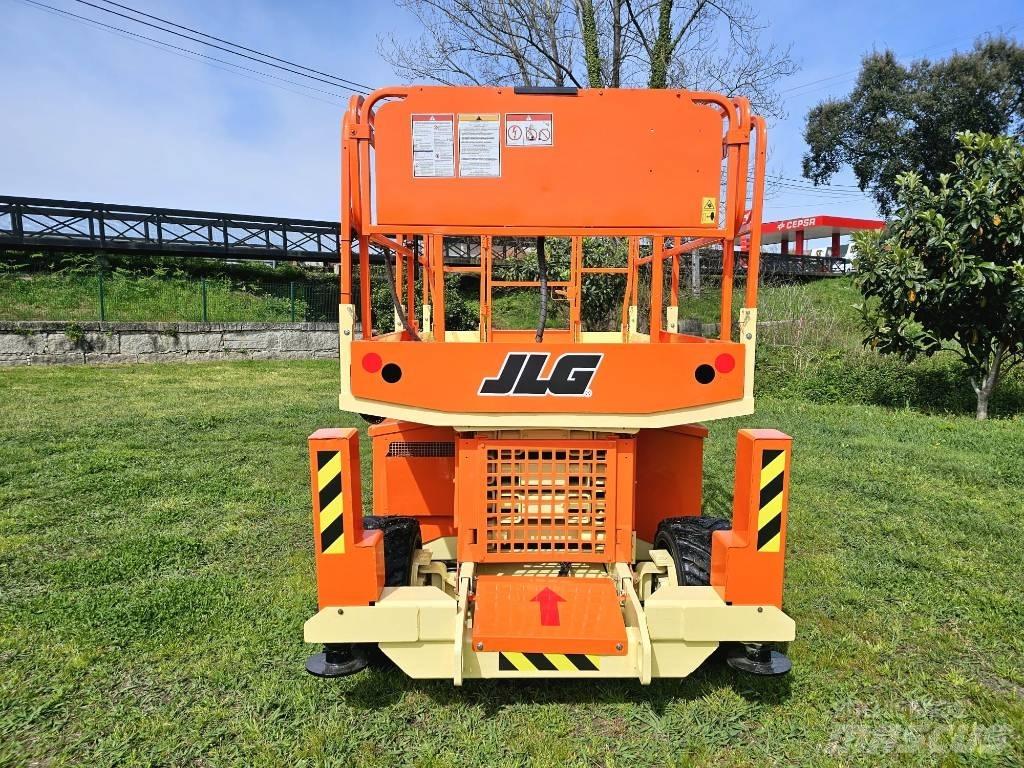 JLG 260 MRT Nožnicové zdvíhacie plošiny