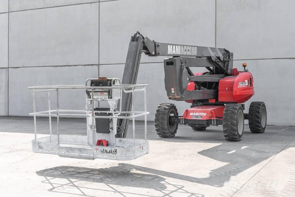 Manitou 200 ATJ Kĺbové plošiny