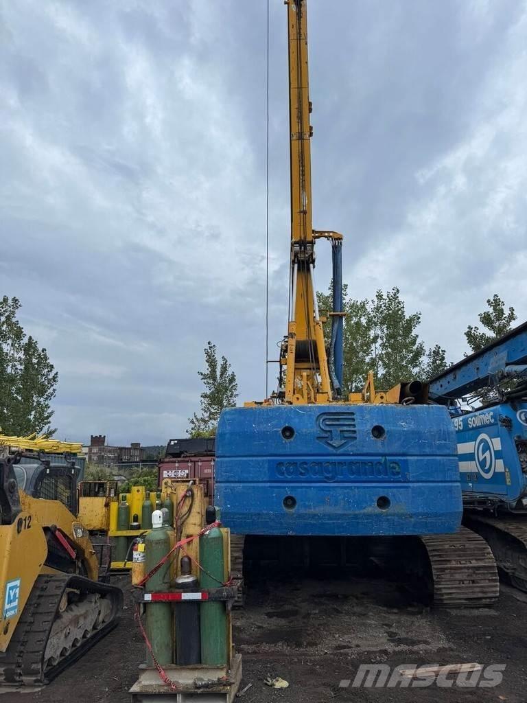 Casagrande B300 Veľké vŕtacie stroje