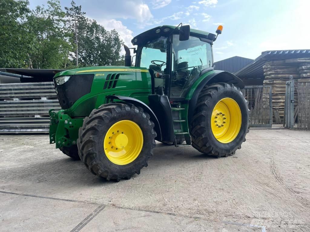John Deere 6170 R Traktory