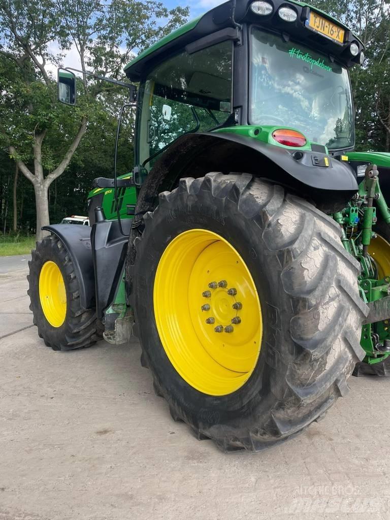 John Deere 6170 R Traktory