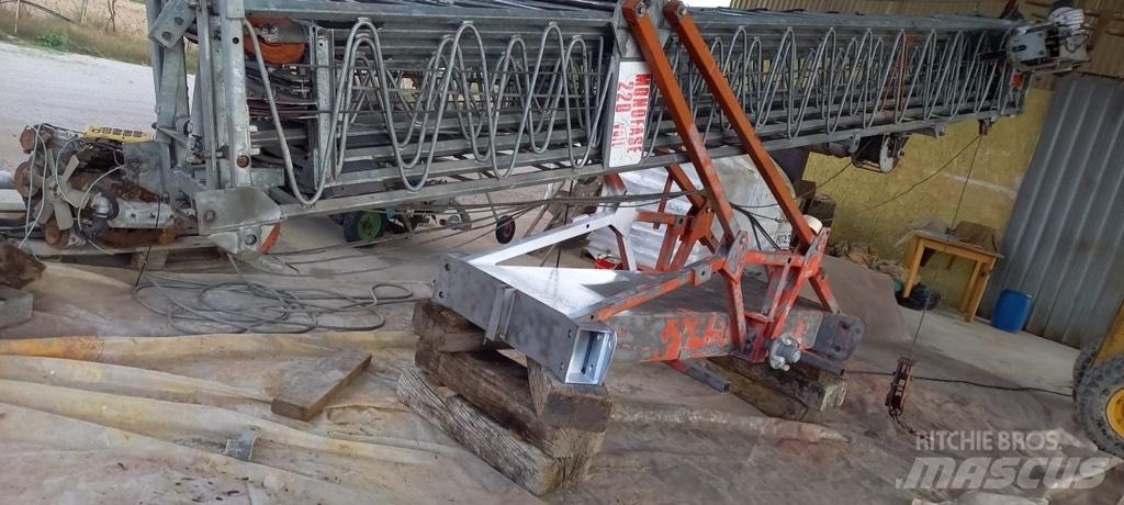 Cinomatic E 2000 Stavebné žeriavy