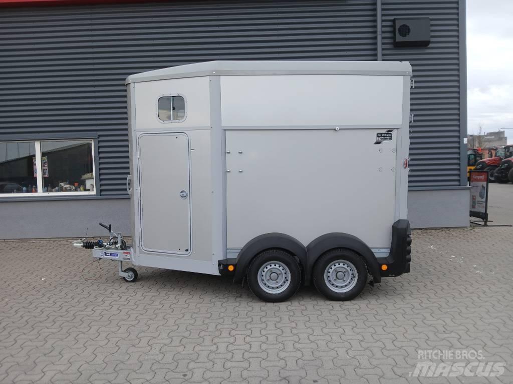 Ifor-Williams HB506 Prívesy na prepravu zvierat