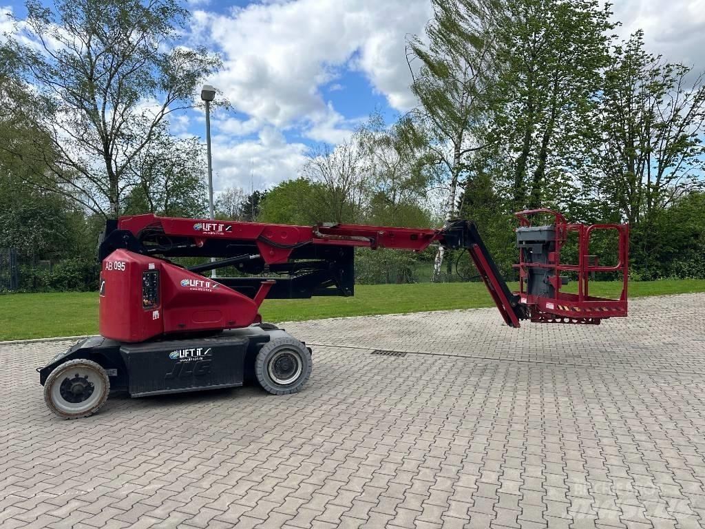 JLG E 400 AJPN Kĺbové plošiny