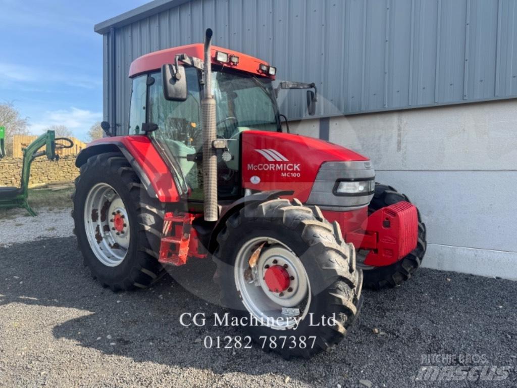McCormick MC 100 Traktory