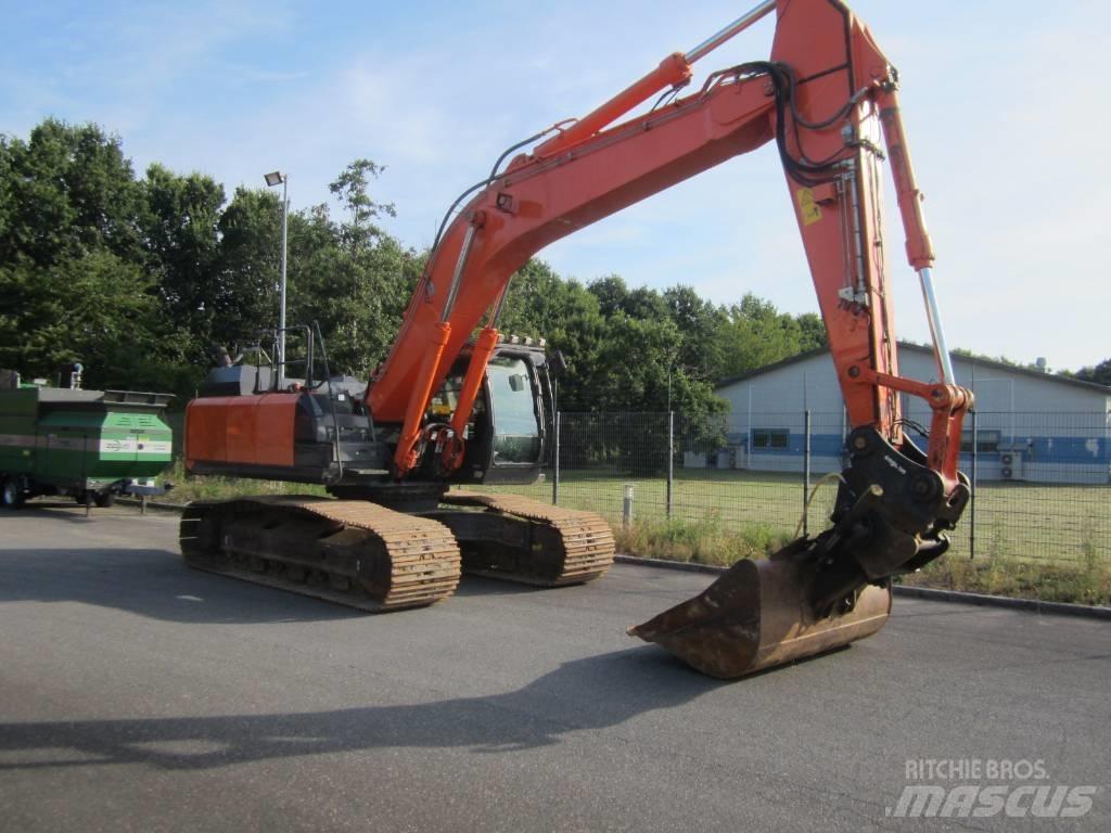 Hitachi ZX 350 LC-6 Pásové rýpadlá