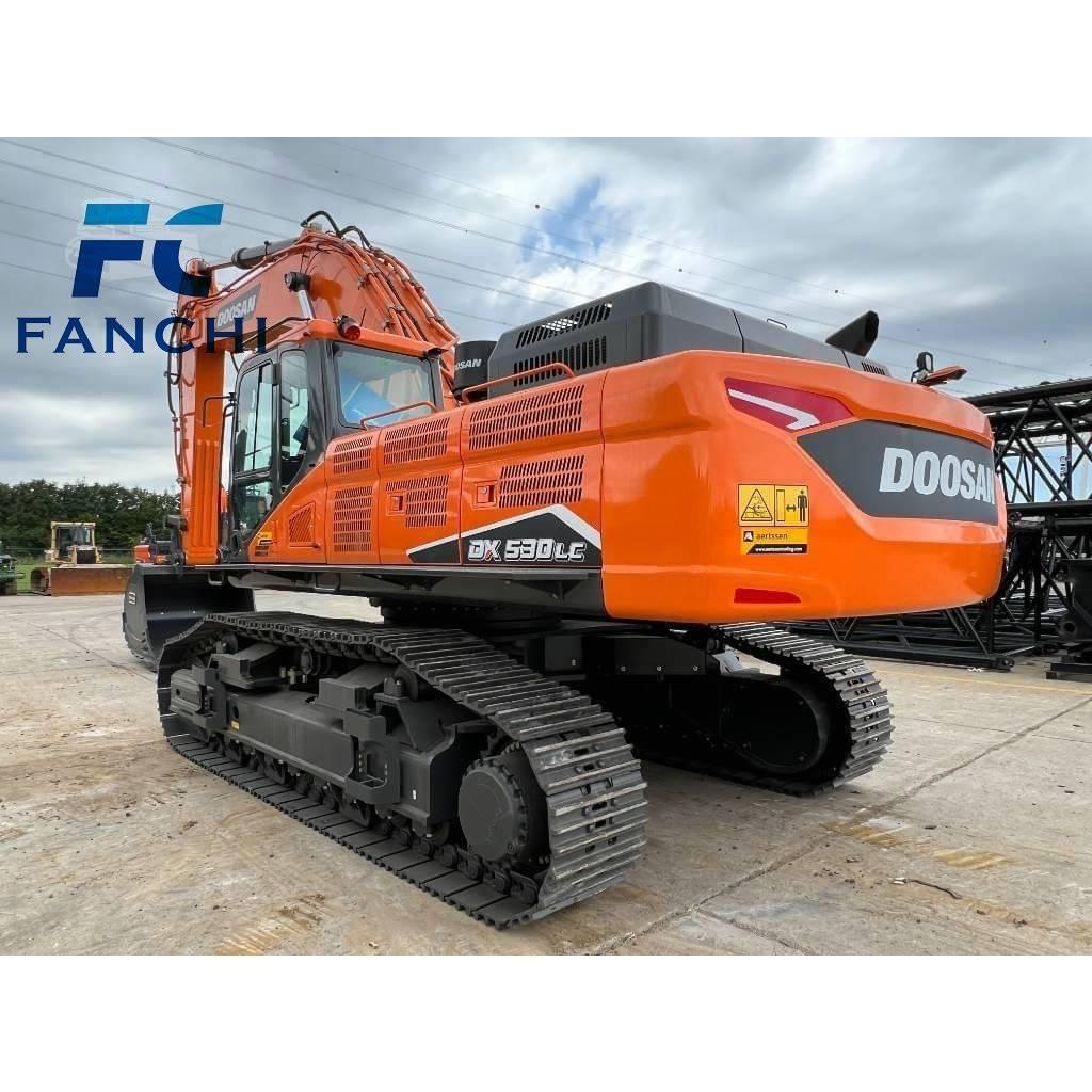 Doosan dx530 Pásové rýpadlá