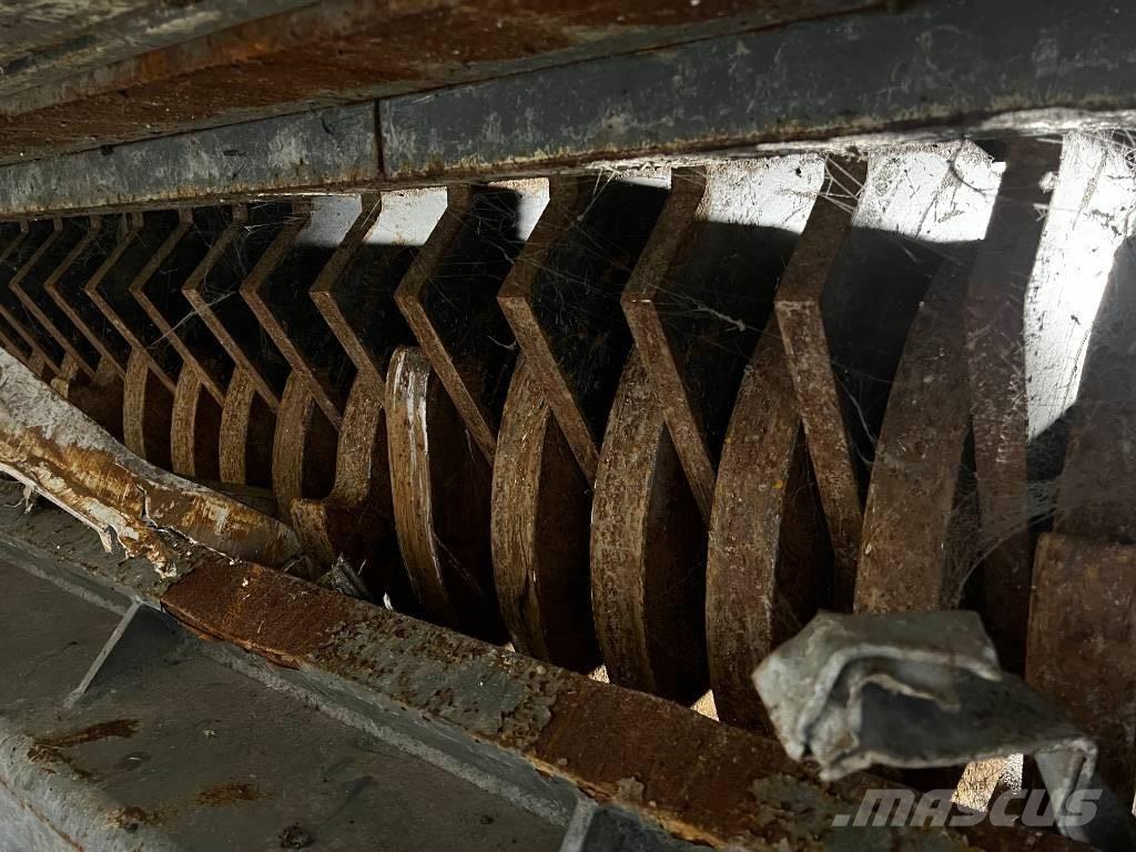 SSI SSI Drviče odpadu