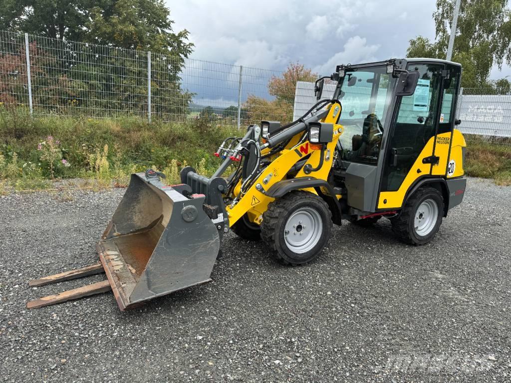 Wacker Neuson WL 250 Kolesové nakladače