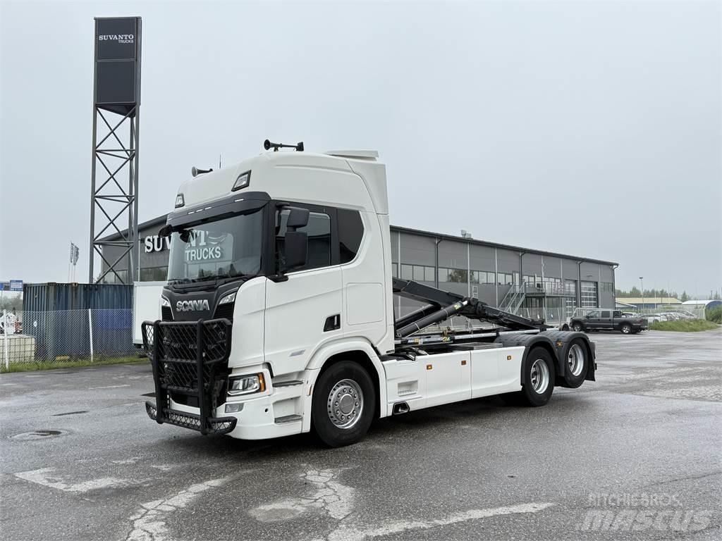 Scania R650 6X2 Hákový nosič kontajnerov