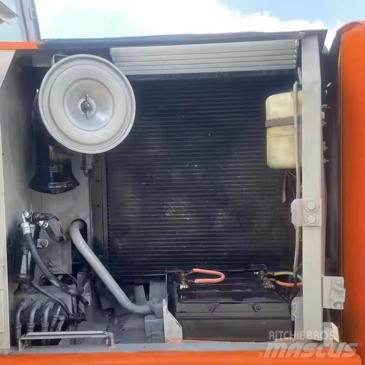 Hitachi EX120-5 Pásové rýpadlá