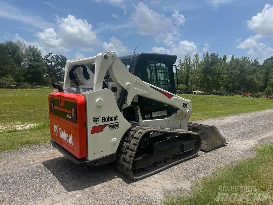 Bobcat T 590 Šmykom riadené nakladače