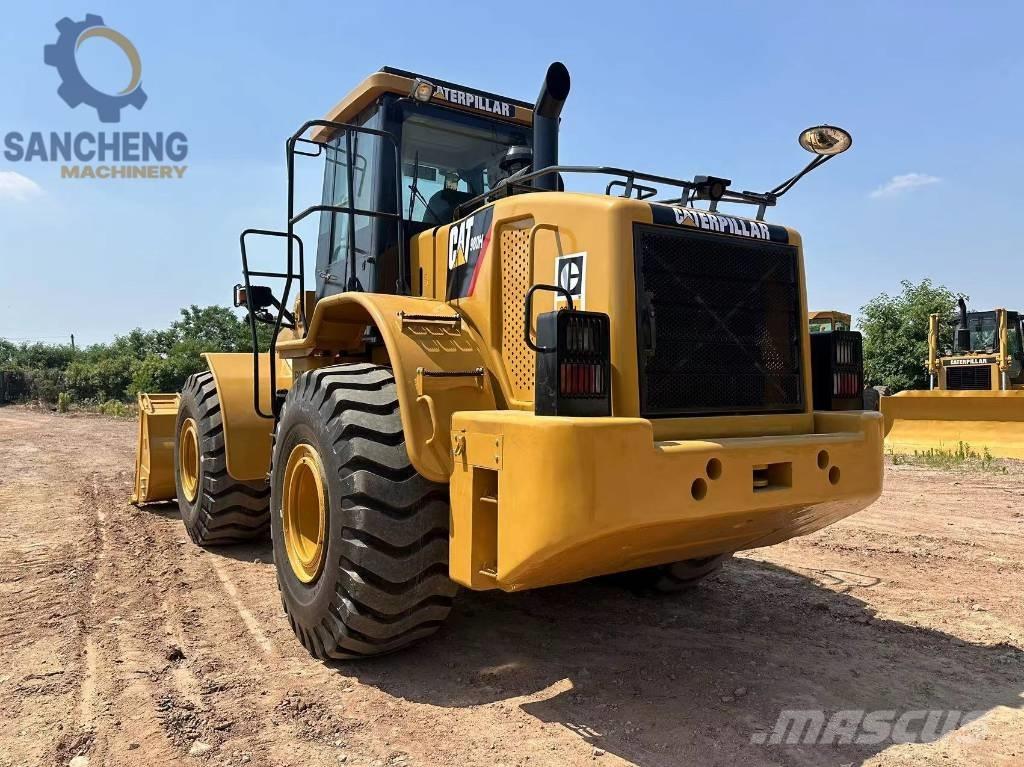 CAT 980H Kolesové nakladače