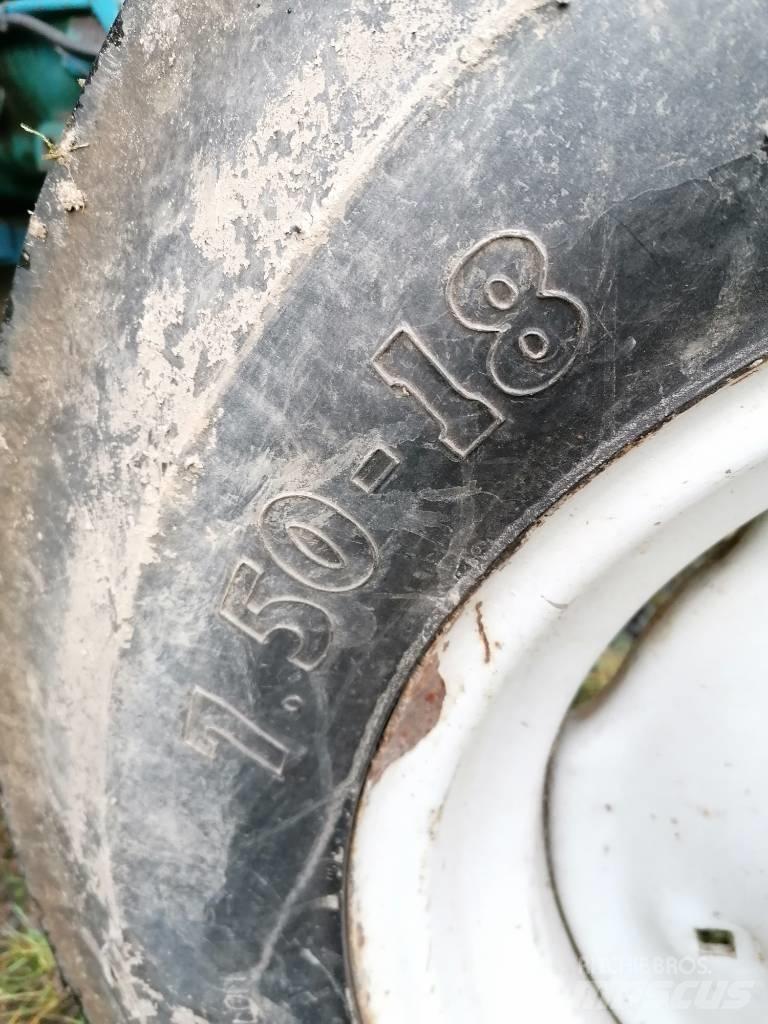 Ford 5600 Traktory