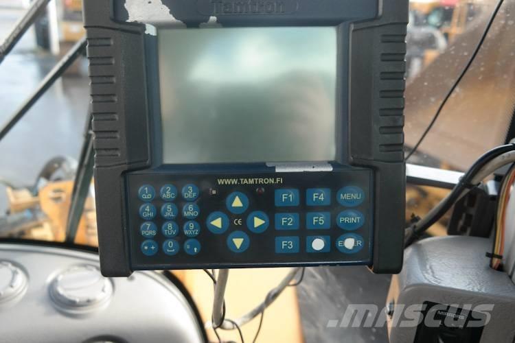 Volvo L220G Kolesové nakladače