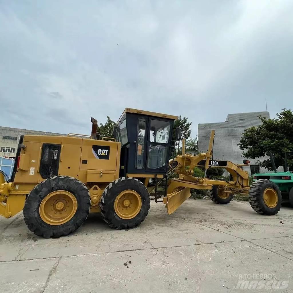 CAT 140 K Grejdery