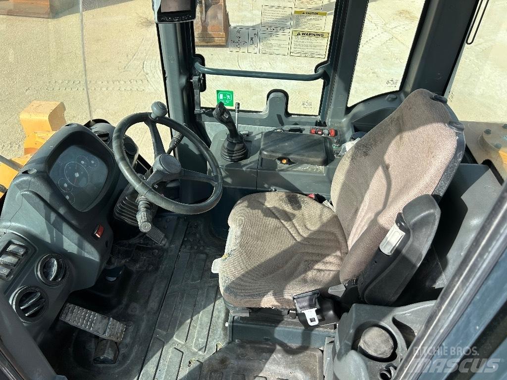 Hyundai HL 757-9 A Kolesové nakladače