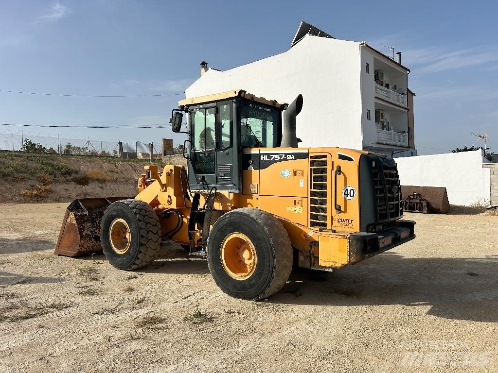 Hyundai HL 757-9 A Kolesové nakladače