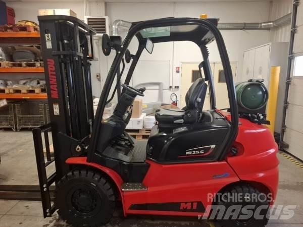 Manitou MI25G Terénne vysokozdvižné vozíky