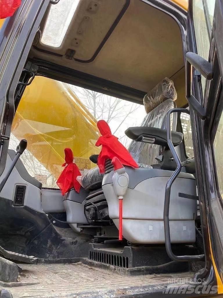 Komatsu PC 360 Pásové rýpadlá