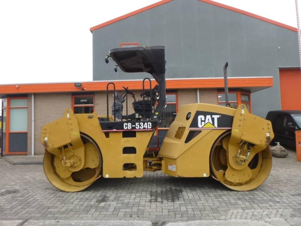 CAT CB 534 D Tandemové valce