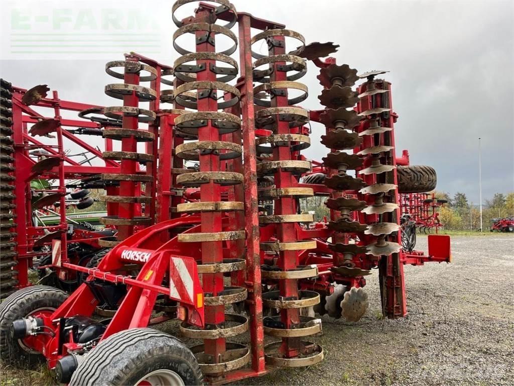 Horsch Joker 6 RT Tanierové brány