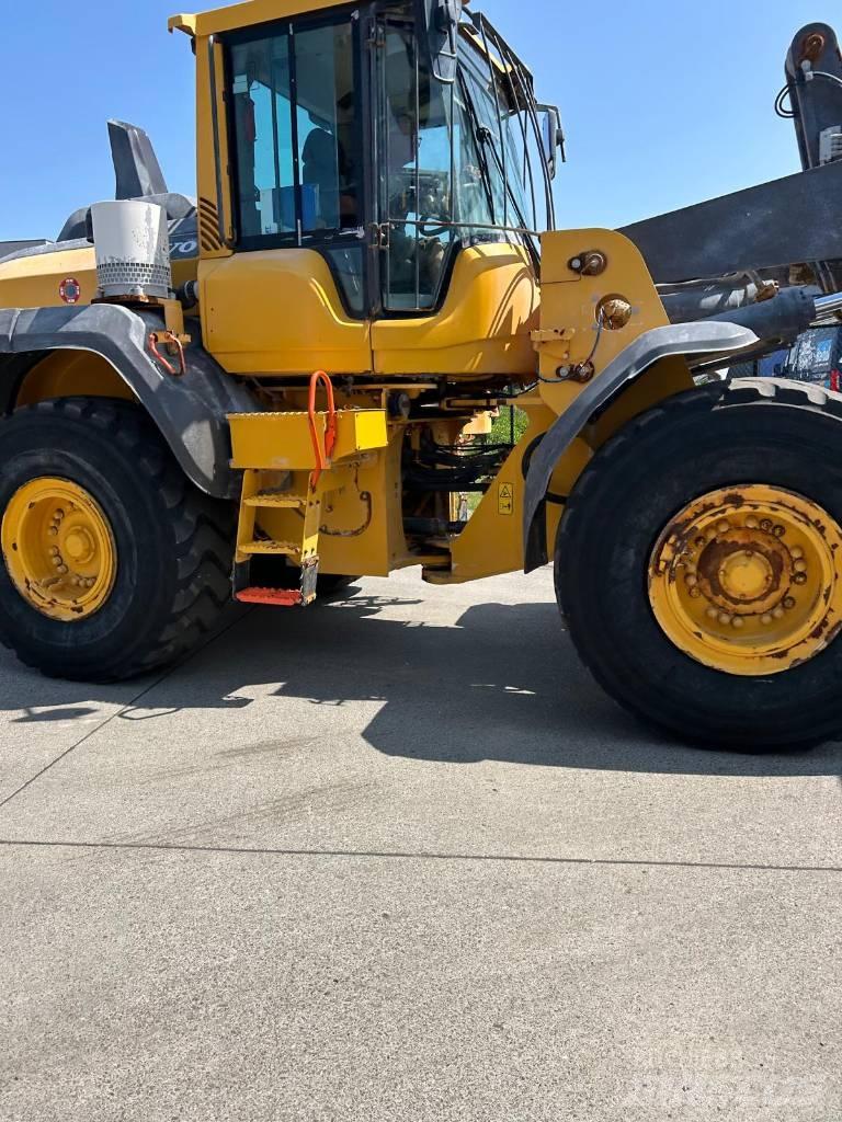 Volvo L 110 H Kolesové nakladače