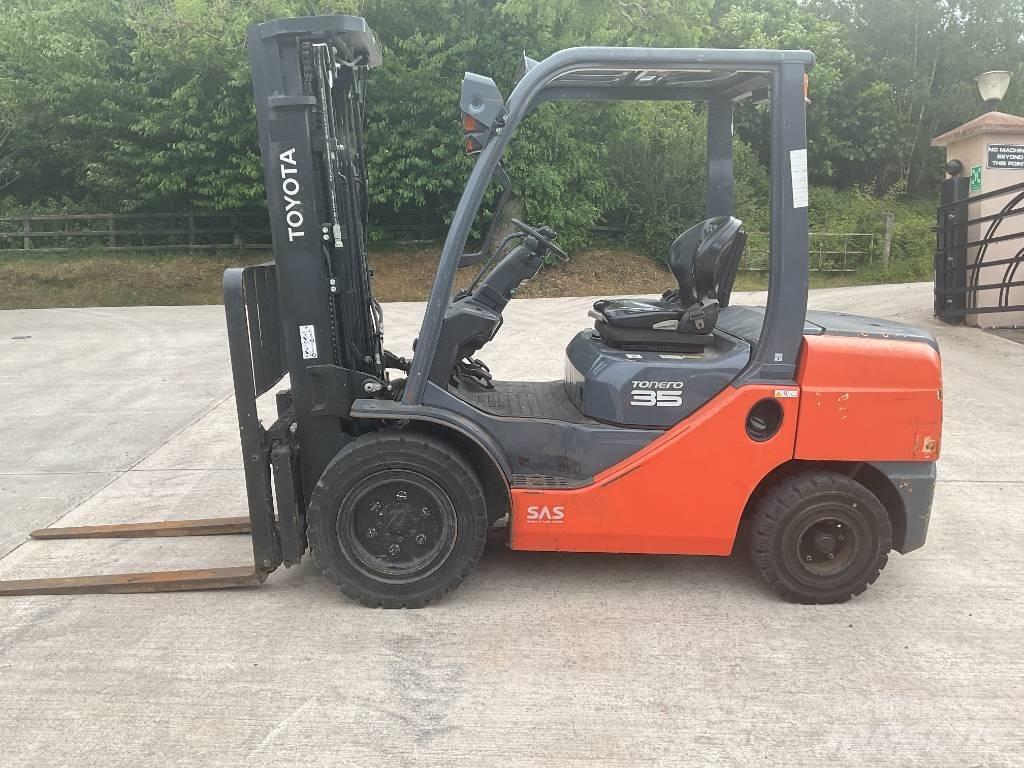 Toyota 02-8 FDJF 35 Dieselové vozíky