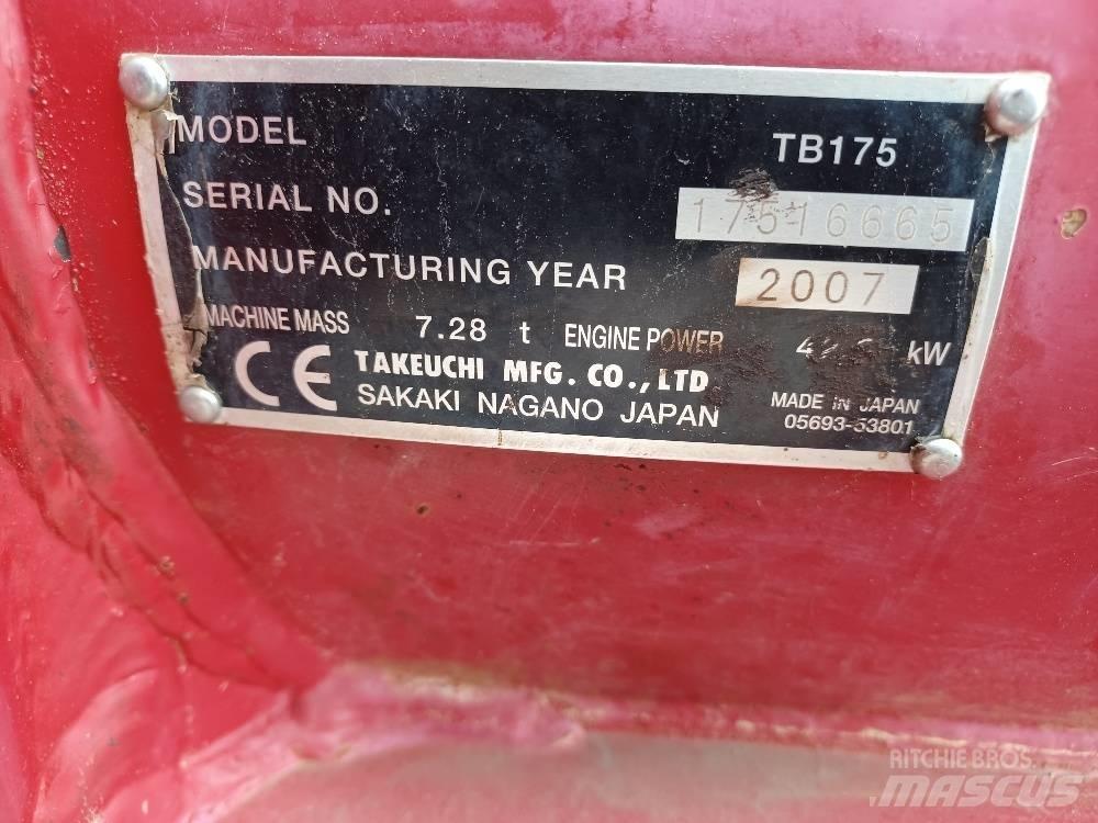 Takeuchi TB175 Midi rýpadlá 7 t - 12 t