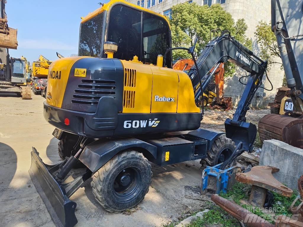 Hyundai Robex 60 W Kolesové rýpadlá