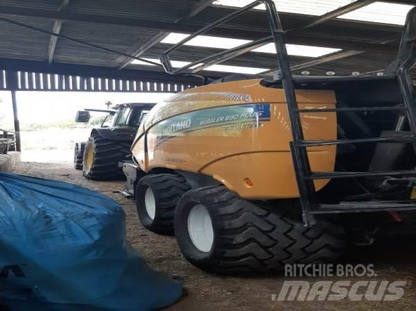 New Holland BB890 Traktory