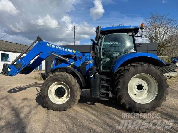 New Holland T7.210 Traktory