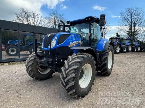New Holland T7.225 Traktory