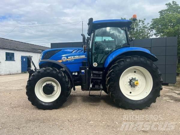 New Holland T7.260 Traktory
