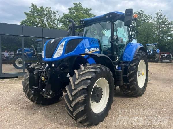 New Holland T7.260 Traktory