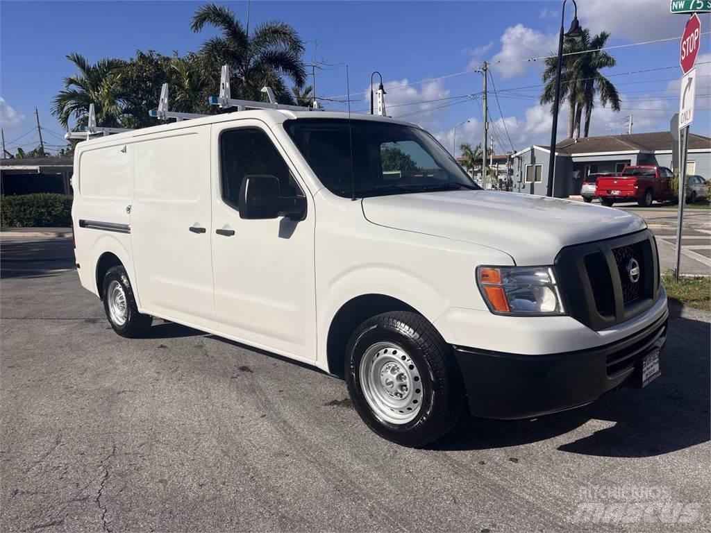 Nissan NV Iné