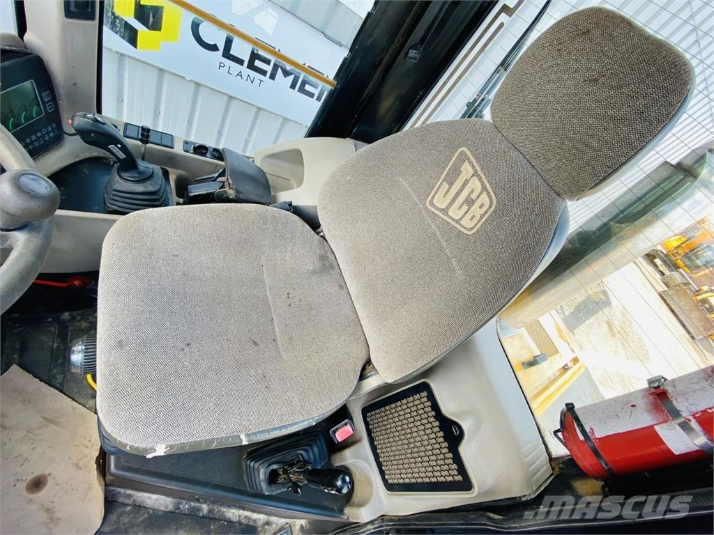 JCB 411HT Stavebníctvo - ostatné
