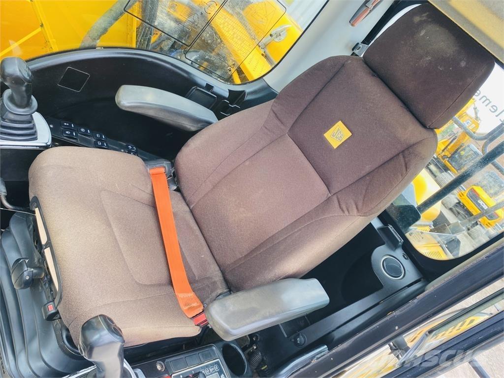JCB JS130LC Pásové rýpadlá