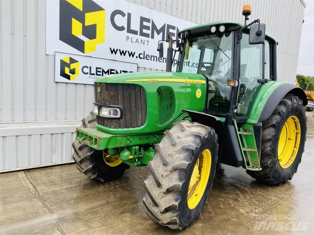 John Deere 6820 Traktory